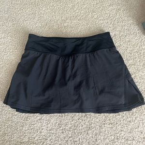Black Lululemon skirt